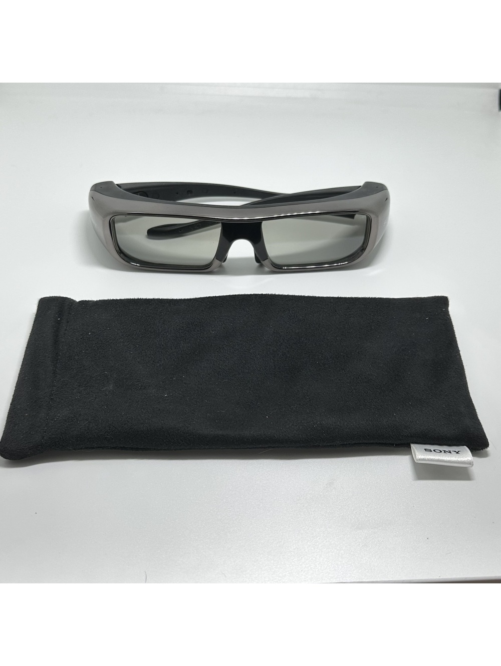Untested Sony TDG-BR100 3D Active Shutter Glasses with Soft Case